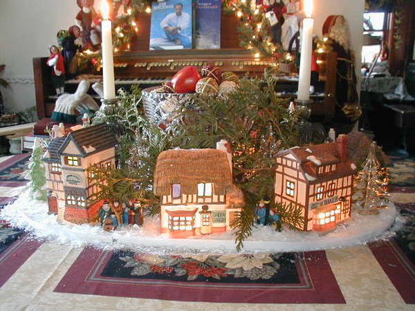 Department 56 Village Table Centerpiece